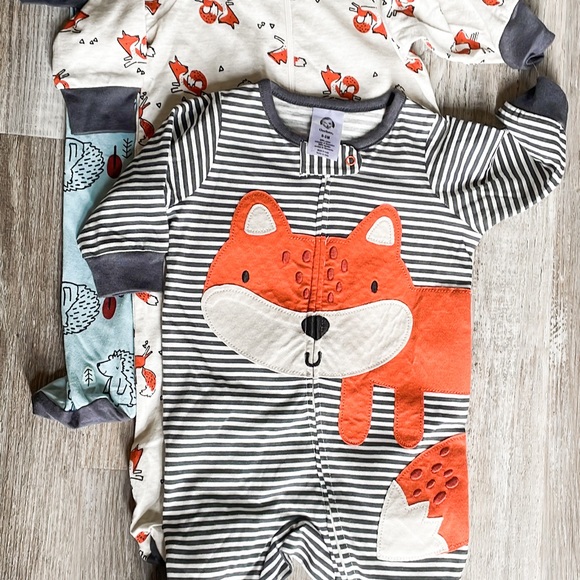 Fox Sleeper Set - Picture 2 of 3